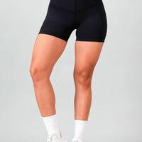 Dynamic 4-Inch Short