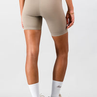 Dynamic Short - Cashew