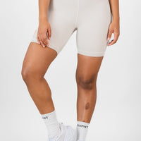 Core Short - Vanilla