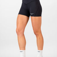 Essential Contour Short