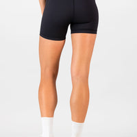 Essential Contour Short