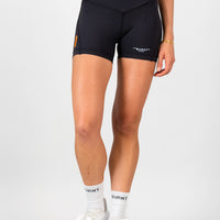 Essential Contour Short